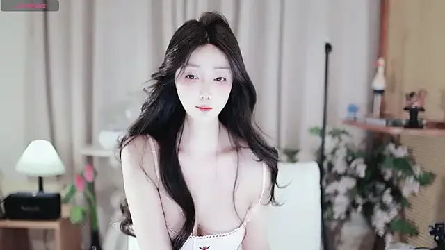 Queen_Doll – webcam model profile photo Image 4