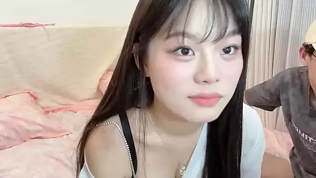 Queen_Doll – webcam model profile photo Image 2