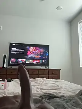 roouse – webcam model profile photo Image 7