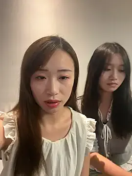 Yui-Ch – webcam model profile photo Image 3