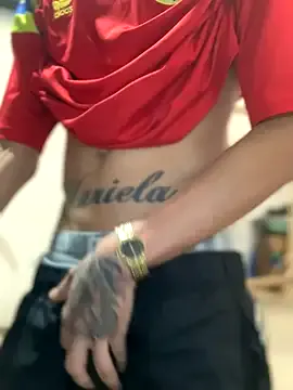 Midwestalpha – webcam model profile photo Image 8