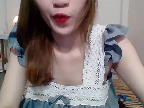 oxo_yuna_oxo – webcam model profile photo Image 17