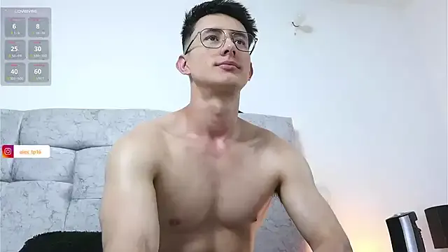 Benson18y – webcam model profile photo Image 4