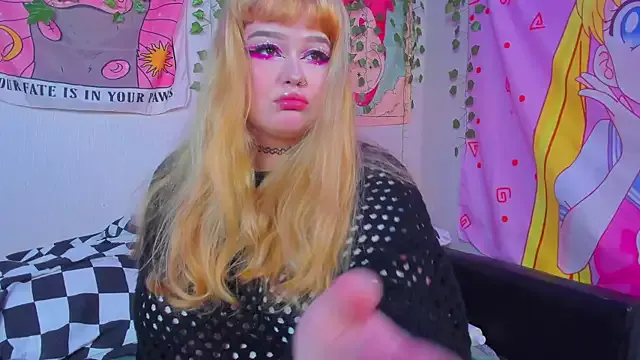 oxo_yuna_oxo – webcam model profile photo Image 2