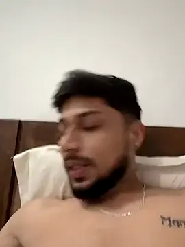 PumaShyXD – webcam model profile photo Image 12