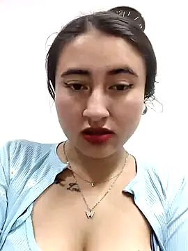 Awesomelusty – webcam model profile photo Image 10