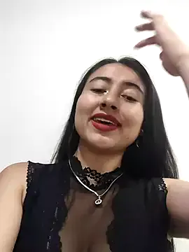 Awesomelusty – webcam model profile photo Image 3