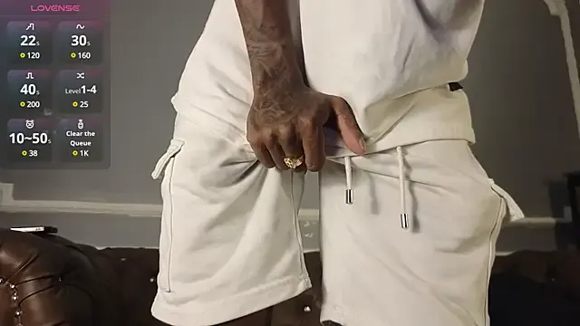 AaronCruz_ Image 4