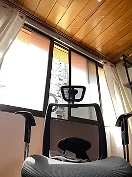 HARU_STRIKE – webcam model profile photo Image 5