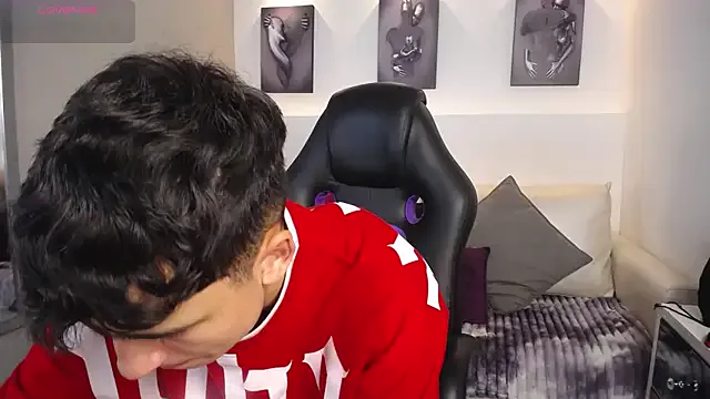 hina_porn – webcam model profile photo Image 19