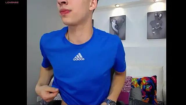 hina_porn – webcam model profile photo Image 2