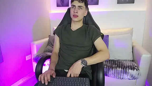 hina_porn – webcam model profile photo Image 7