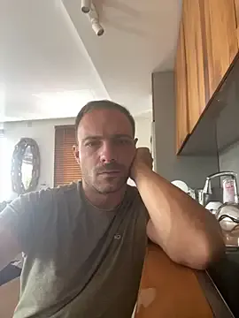 senachinnn – webcam model profile photo Image 8