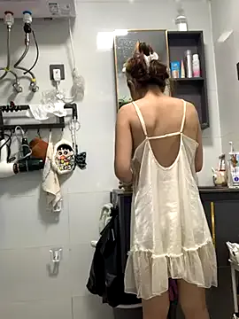 IsabellaUmber – webcam model profile photo Image 13