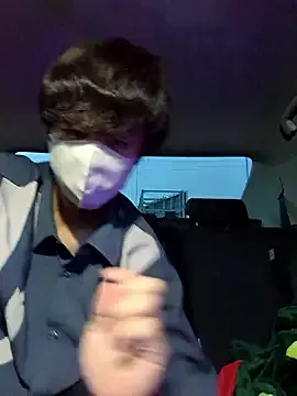 TheDomTop – webcam model profile photo Image 2