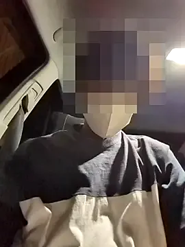 TheDomTop – webcam model profile photo Image 3