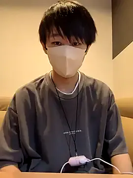 TheDomTop – webcam model profile photo Image 7