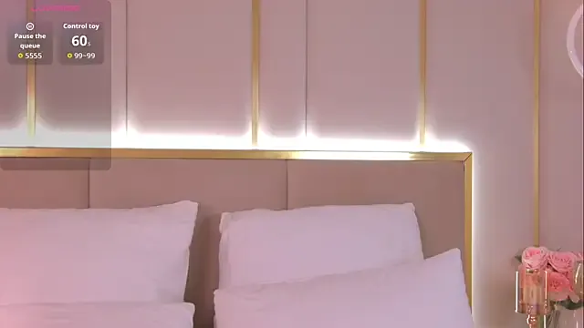 V-Hot-Sweti – webcam model profile photo Image 9