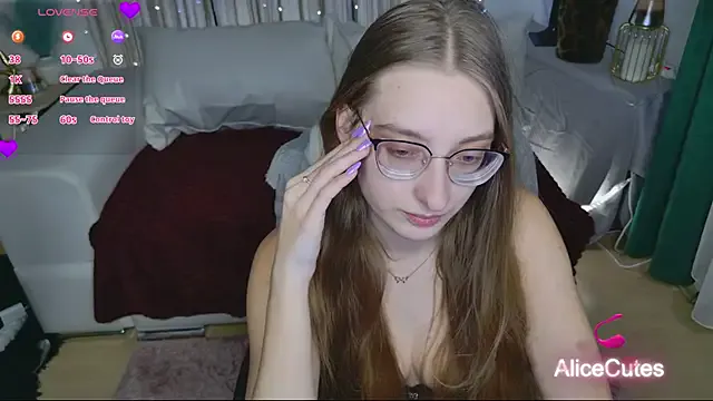 Queen_sofiyaa – webcam model profile photo Image 16