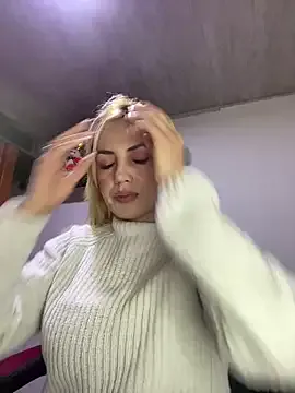 ClaireThonpsom – webcam model profile photo Image 5