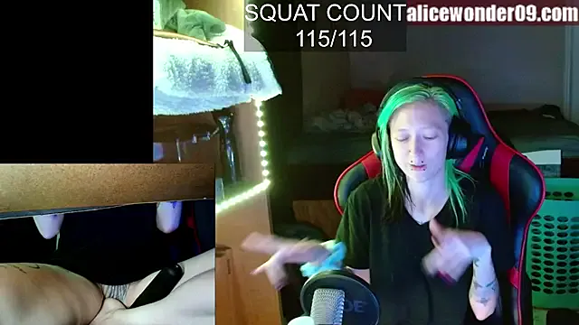 oxo_yuna_oxo – webcam model profile photo Image 13