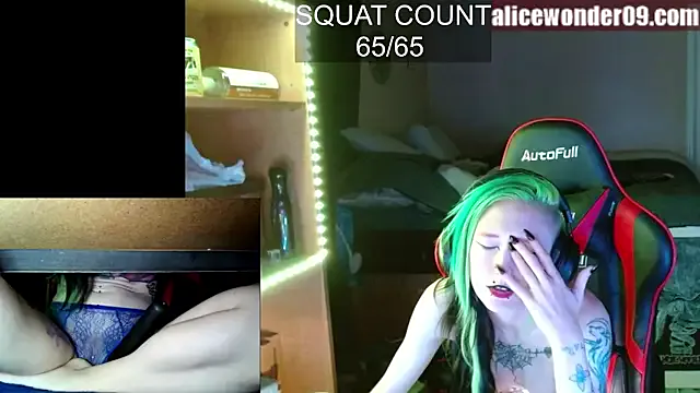 oxo_yuna_oxo – webcam model profile photo Image 9