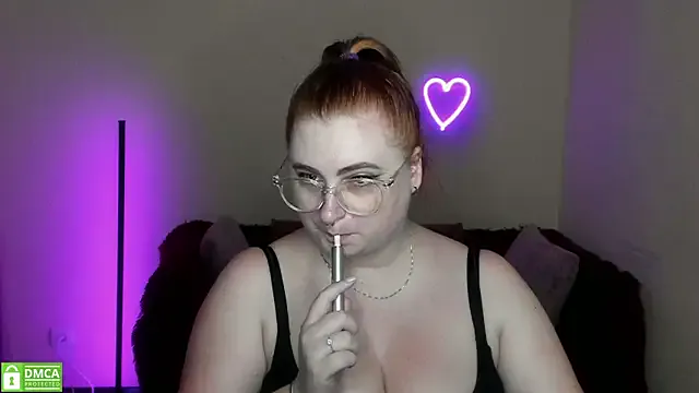 EmmaCorrtez – webcam model profile photo Image 10