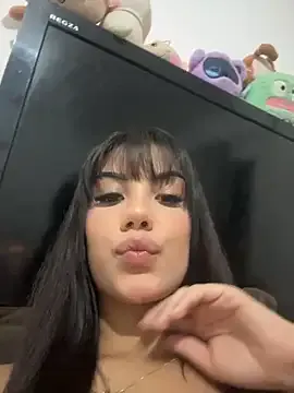 fit_vic – webcam model profile photo Image 10