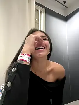 ManaMi-maru – webcam model profile photo Image 5