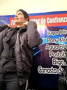 ViviVIsion – webcam model profile photo Image 14