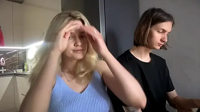 oxo_yuna_oxo – webcam model profile photo Image 2