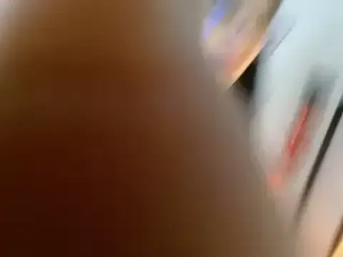 AmelieMartinez – webcam model profile photo