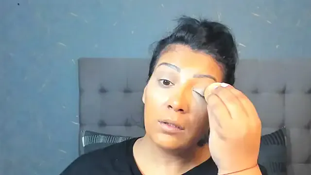 AlesandraMachado – webcam model profile photo Image 15