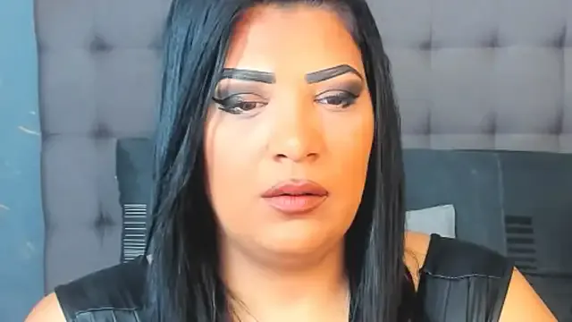 AlesandraMachado – webcam model profile photo Image 16