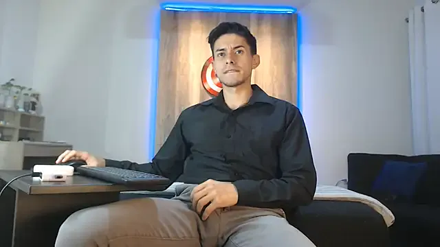 RussianWoman – webcam model profile photo Image 7