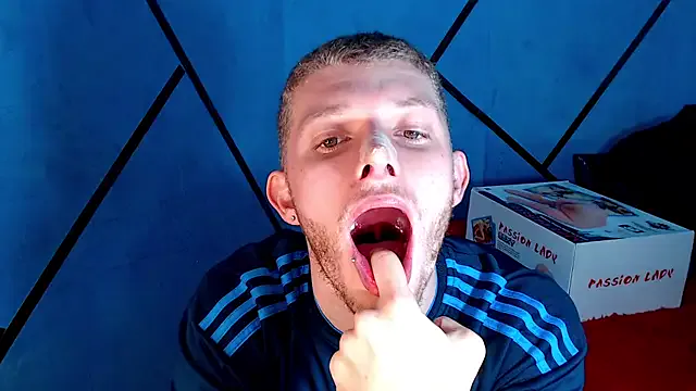 dirtypub – webcam model profile photo Image 2