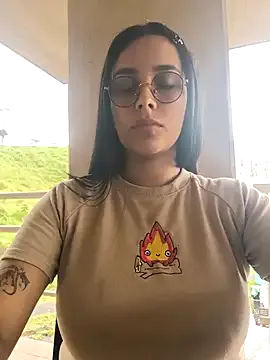 Queen_sofiyaa – webcam model profile photo Image 10