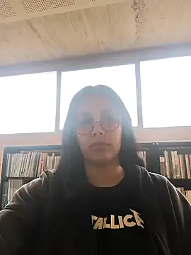 Queen_sofiyaa – webcam model profile photo Image 15