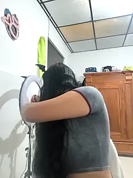 Queen_sofiyaa – webcam model profile photo Image 18