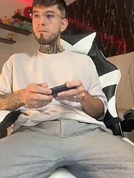 V-Hot-Sweti – webcam model profile photo Image 16