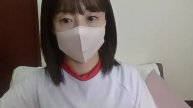 Yui-Ch – webcam model profile photo Image 15