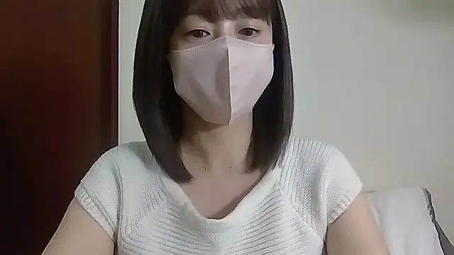 Yui-Ch – webcam model profile photo Image 16