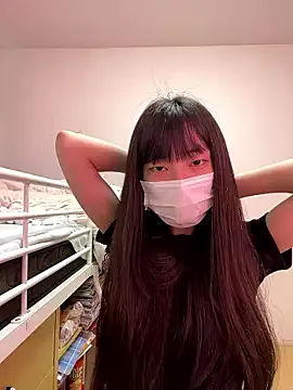 maataaan – webcam model profile photo Image 12