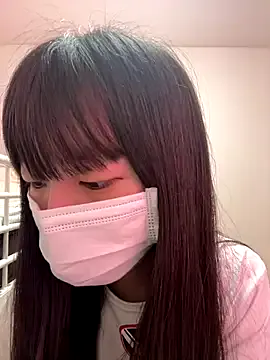 maataaan – webcam model profile photo Image 13