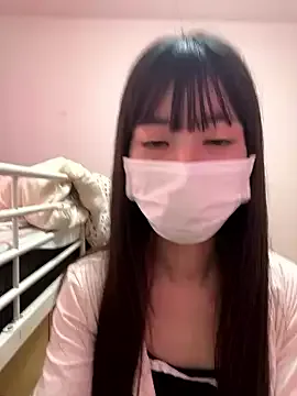 maataaan – webcam model profile photo Image 4