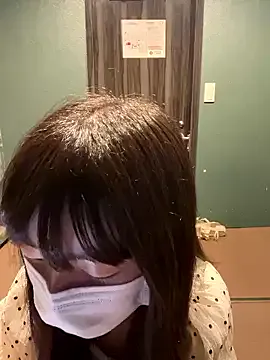 maataaan – webcam model profile photo Image 7