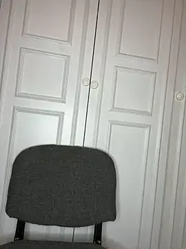 maataaan – webcam model profile photo Image 2