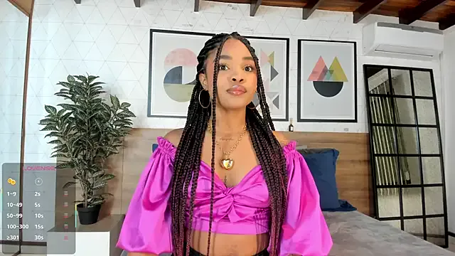 oxo_yuna_oxo – webcam model profile photo Image 5