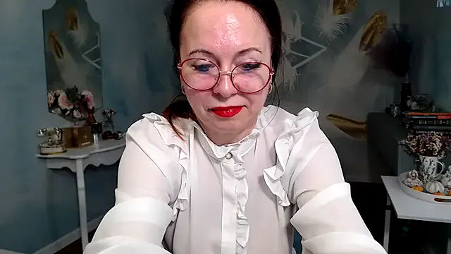 oxo_yuna_oxo – webcam model profile photo Image 19