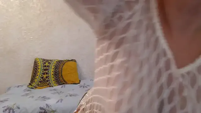 oxo_yuna_oxo – webcam model profile photo Image 8